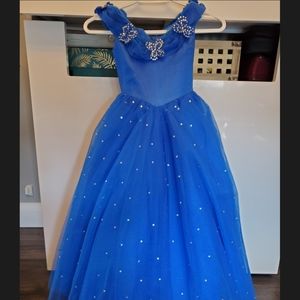 NWOT Children's flower girl dress